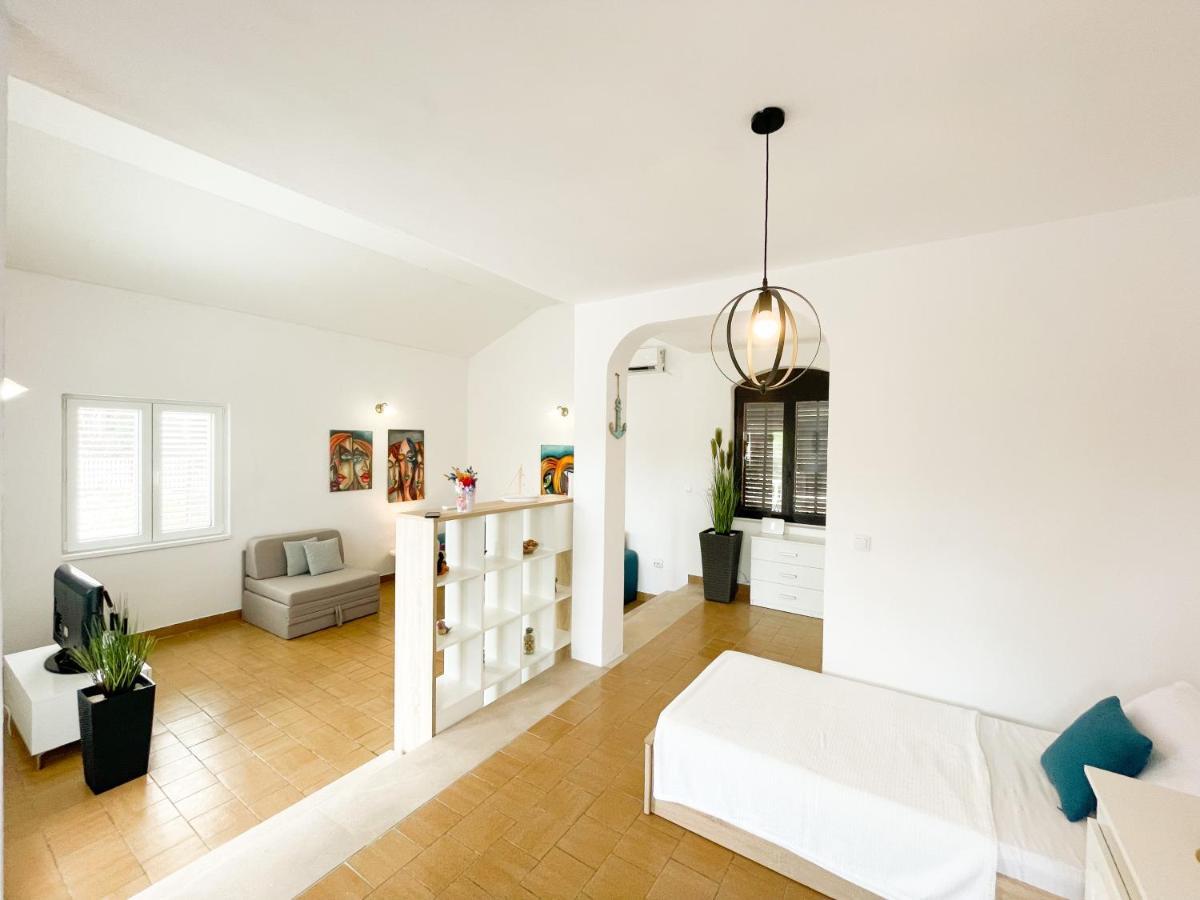 Spacious Apartment Amaros Korčula Zewnętrze zdjęcie